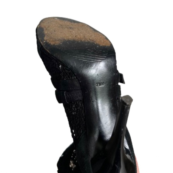 Guess Lace Strappy Buckle Bootie Heels - Picture 7 of 7